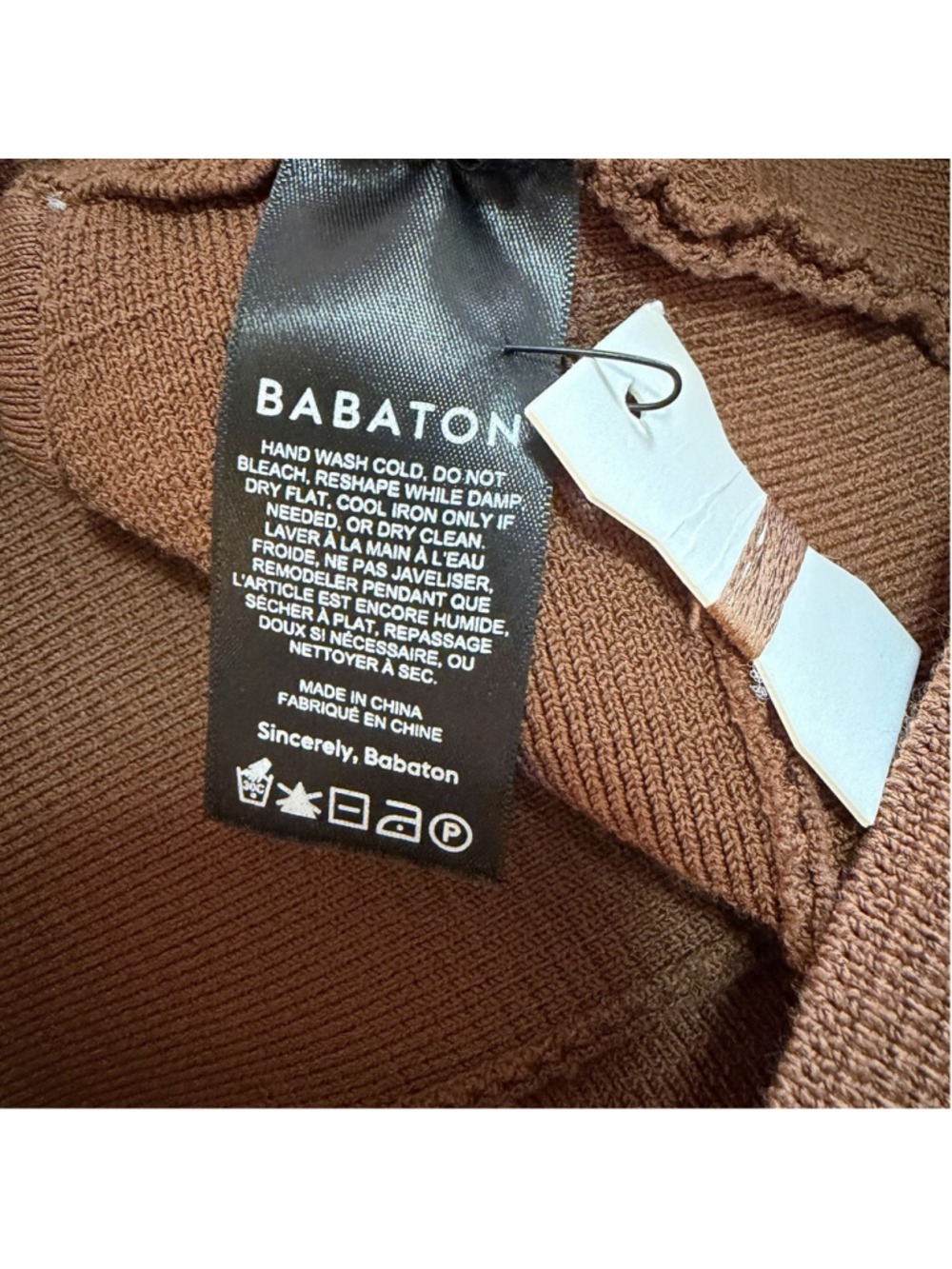 Aritzia Babaton Brown Sculpt Knit Deep V Tank - Size XL ✨ NWT - Picture 8 of 9
